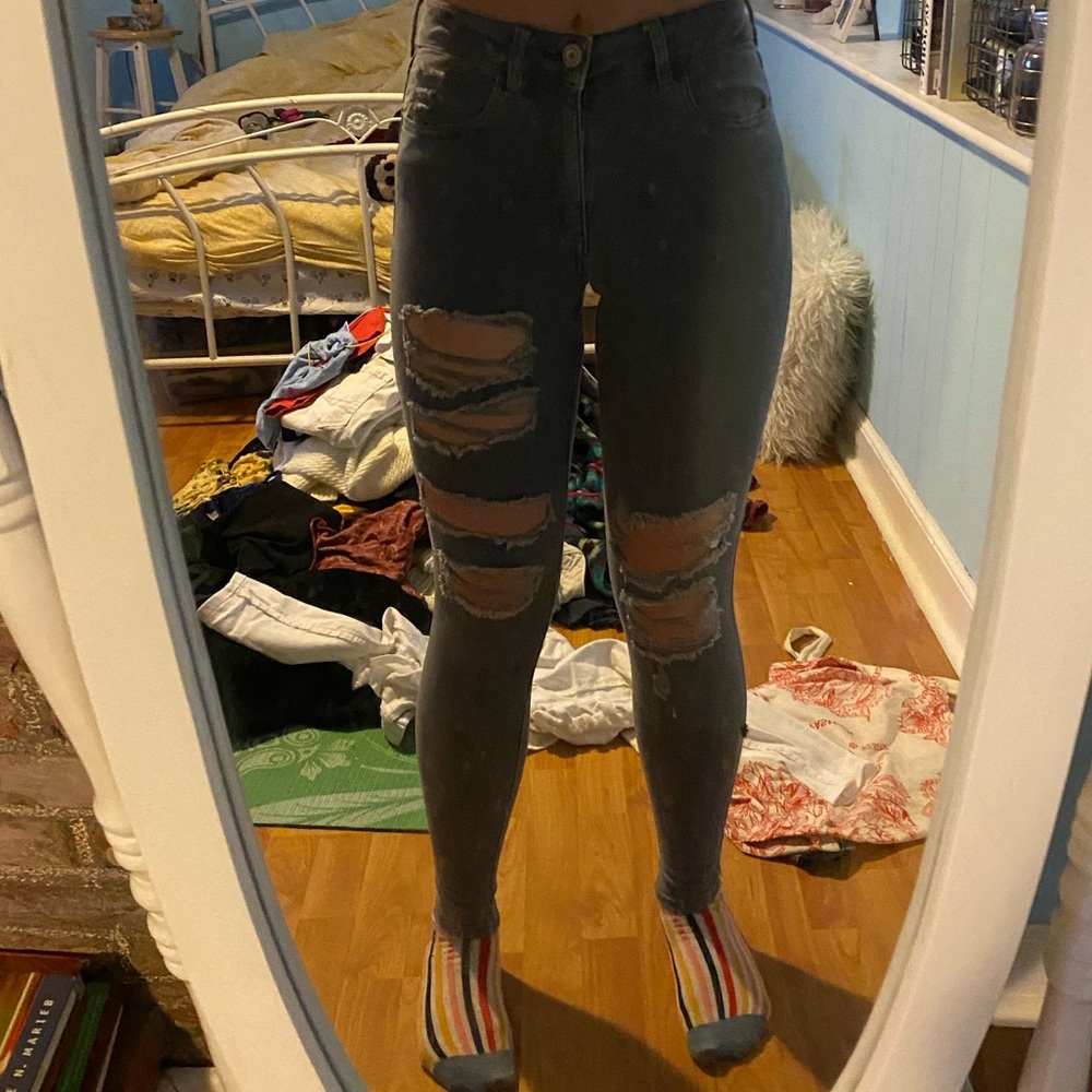 grey ripped jeans